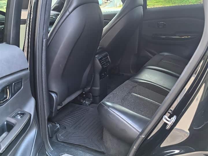 Фото 7 - Nio EC6