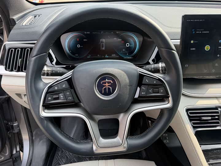 Фото 3 - BYD Song Plus Hybrid/EV