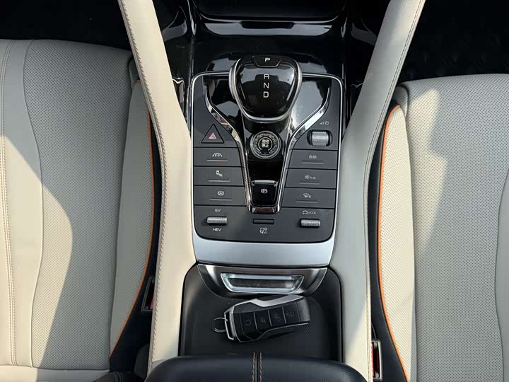 Фото 5 - BYD Song Plus Hybrid/EV