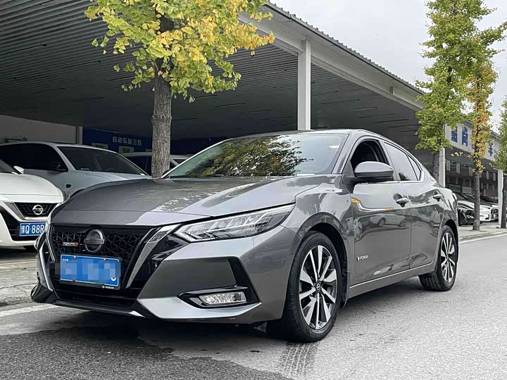 Фото 1 - Nissan Sylphy