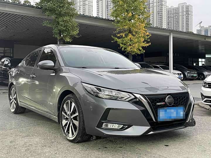 Фото 3 - Nissan Sylphy