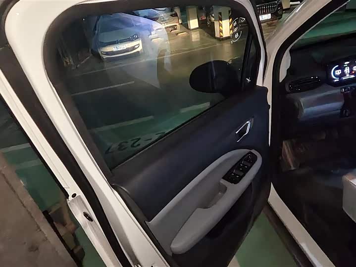 Фото 7 - Leapmotor T03