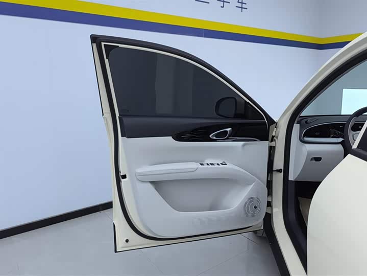 Фото 7 - Geely Galaxy Geome