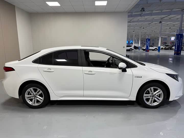 Фото 8 - Toyota Levin