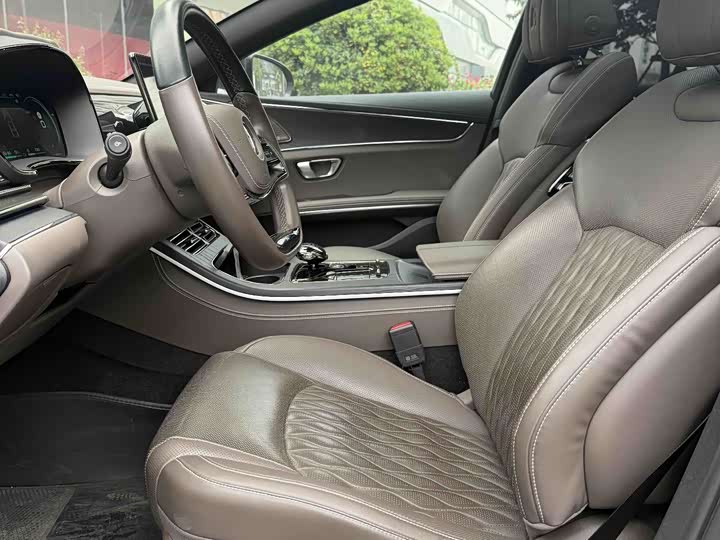 Фото 5 - BYD Han