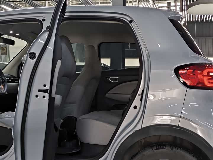 Фото 9 - Leapmotor T03