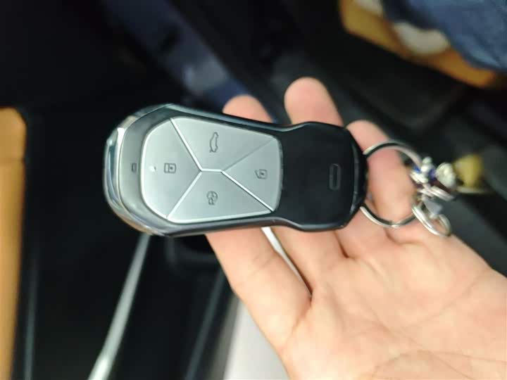 Фото 9 - XPeng P5