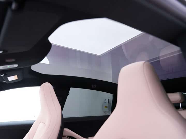 Фото 2 - Nio ET5