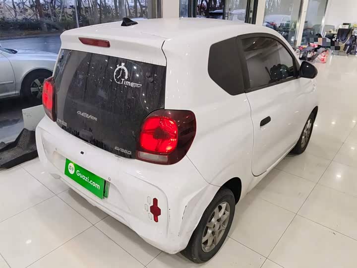 Фото 7 - Roewe Clever