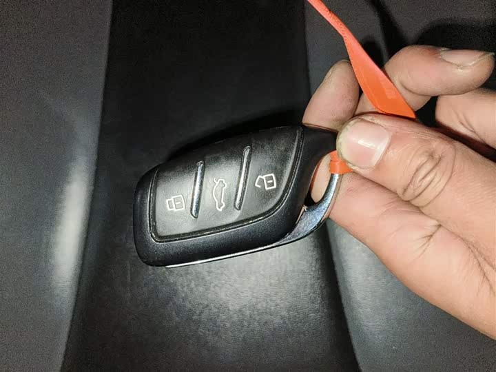 Фото 9 - Roewe Clever