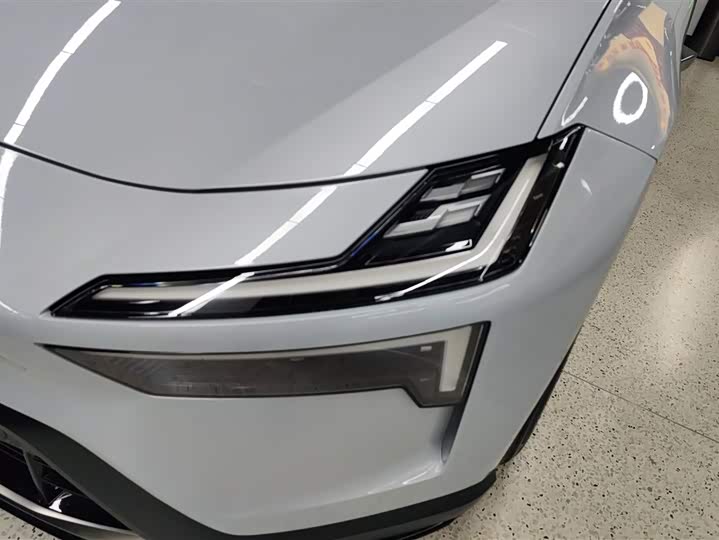 Фото 5 - Polestar 4