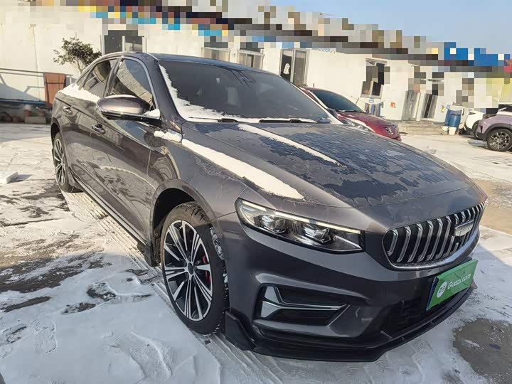 Фото 4 - Geely Preface