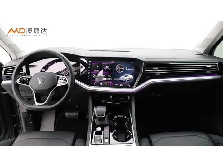 Фото 5 - Volkswagen Touareg