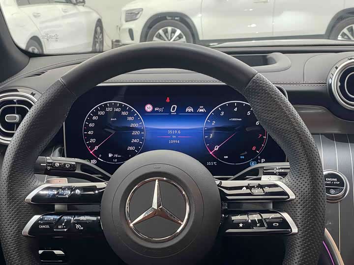 Фото 7 - Mercedes-Benz GLC-Class
