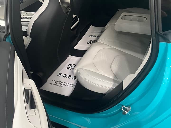 Фото 5 - Xiaomi SU7