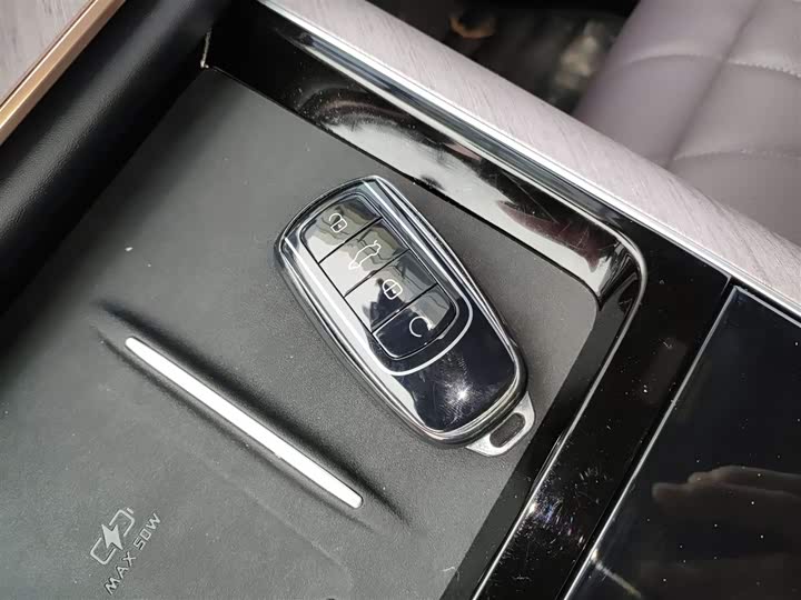 Фото 9 - Chery Tiggo 9