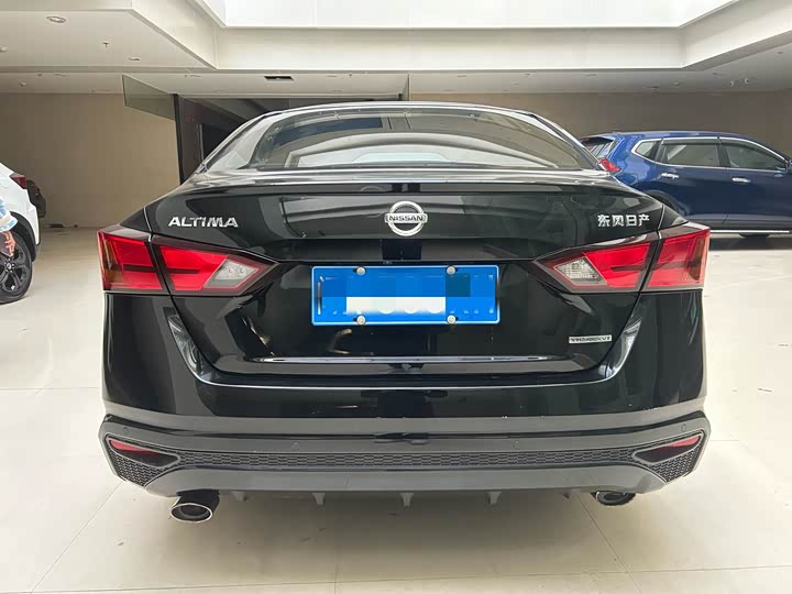 Фото 5 - Nissan Teana