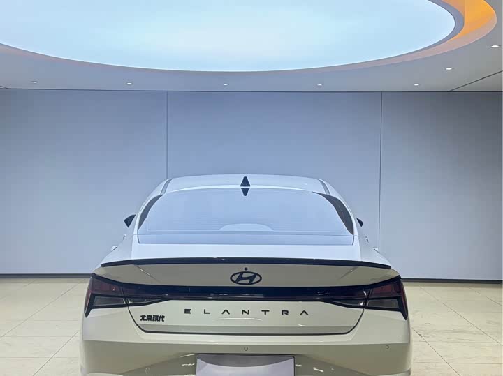 Фото 5 - Hyundai Elantra N line