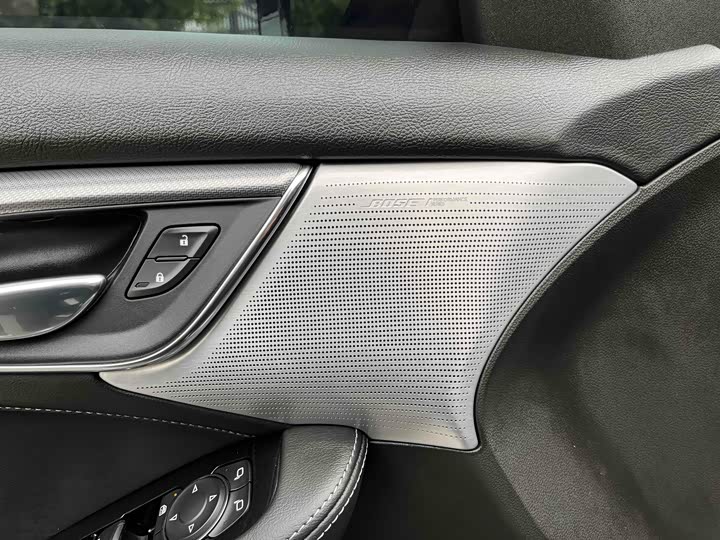 Фото 5 - Cadillac CT5