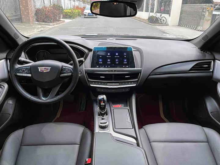 Фото 9 - Cadillac CT5