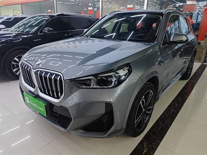 Фото 2 - BMW X1