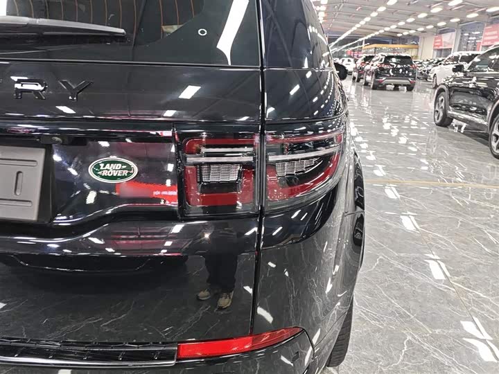 Фото 8 - Land Rover Discovery Sport