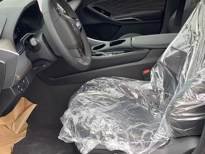 Фото 6 - Toyota Avalon