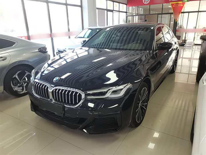 Фото 2 - BMW 5 Series