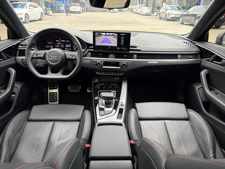 Фото 9 - Audi A4L