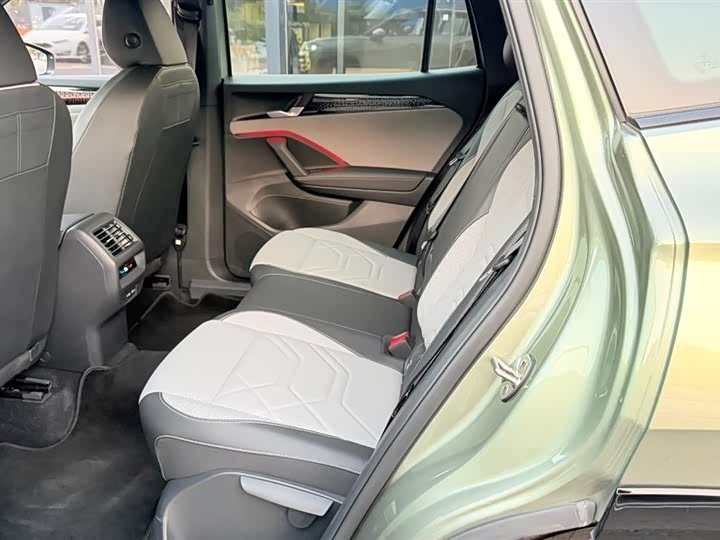 Фото 5 - Volkswagen Tayron