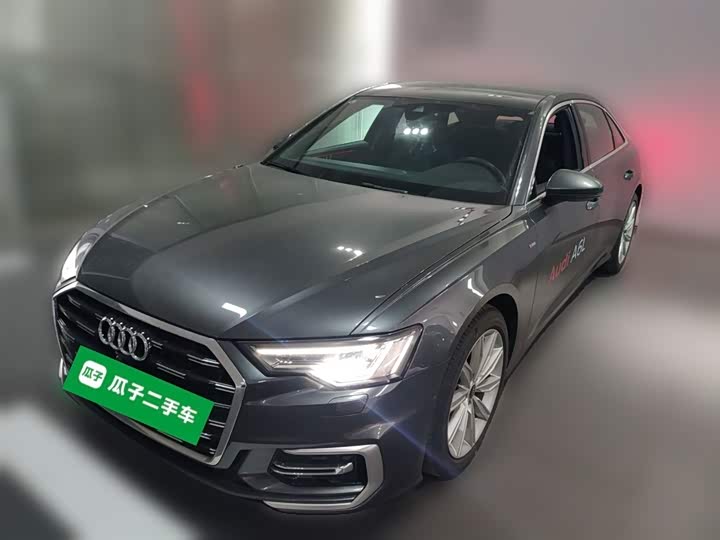 Фото 1 - Audi A6L