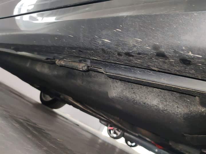 Фото 2 - Audi A6L