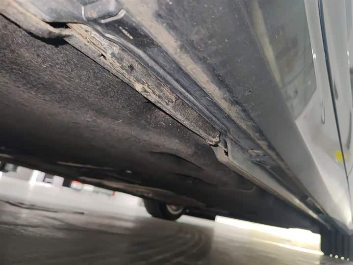 Фото 4 - Audi A6L