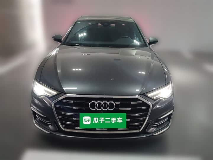 Фото 5 - Audi A6L