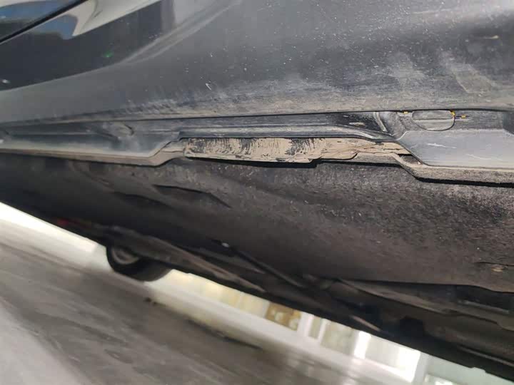 Фото 6 - Audi A6L