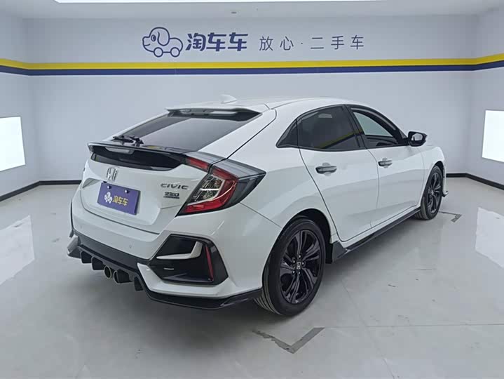 Фото 3 - Honda Civic