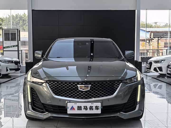 Фото 2 - Cadillac CT5