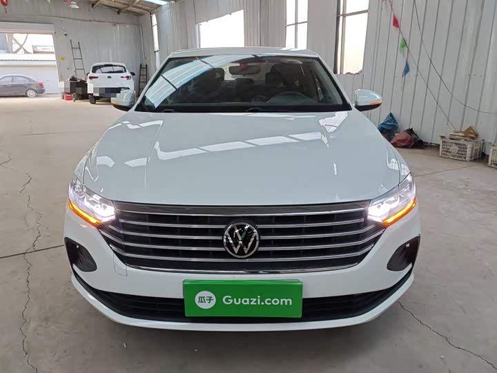 Фото 3 - Volkswagen Lavida