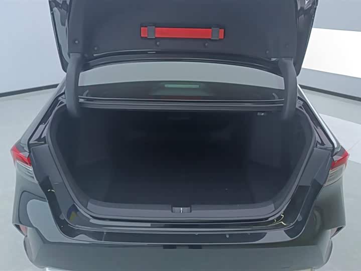 Фото 4 - Honda Inspire