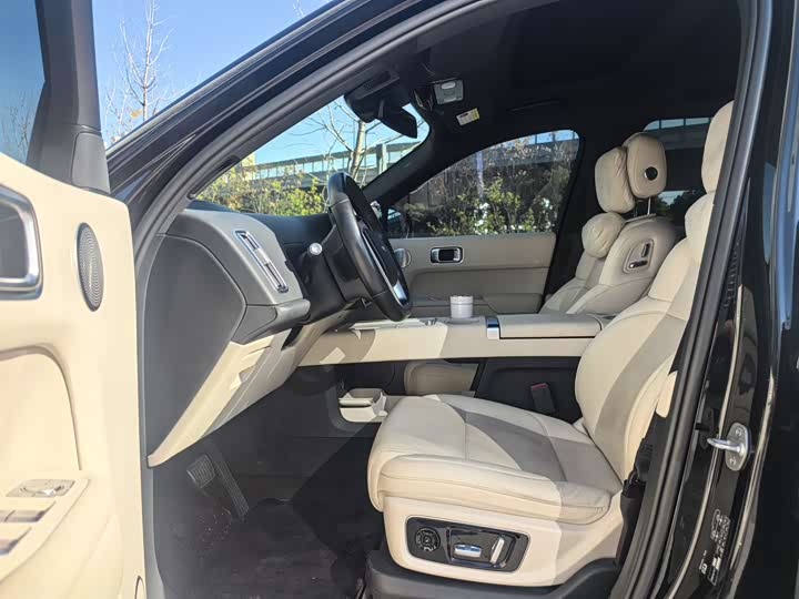 Фото 5 - LiXiang L9