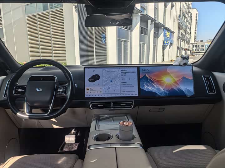 Фото 7 - LiXiang L9