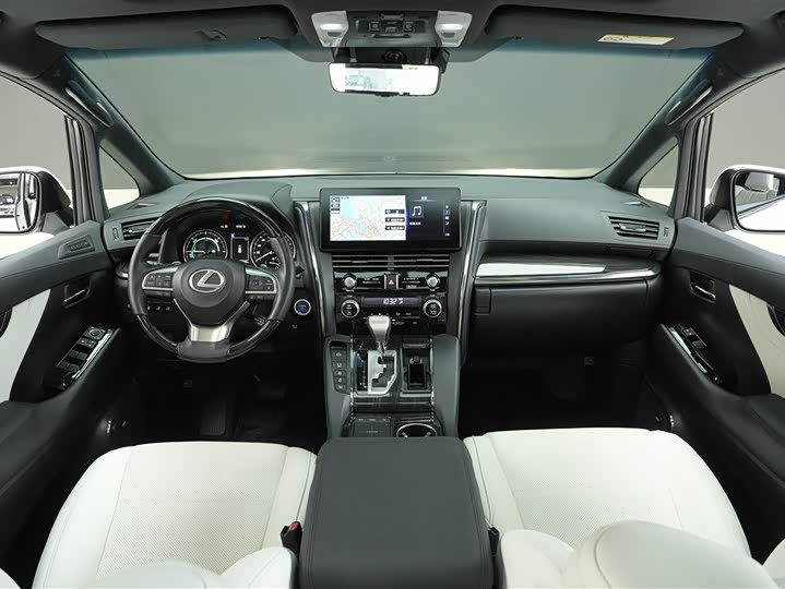 Фото 6 - Lexus LM