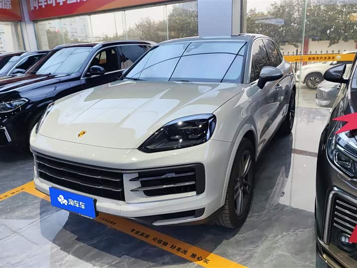 Фото 1 - Porsche Cayenne