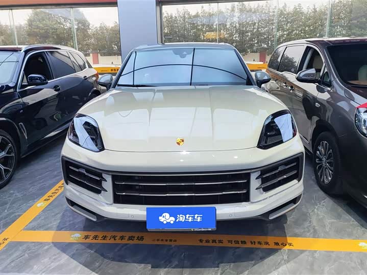 Фото 2 - Porsche Cayenne