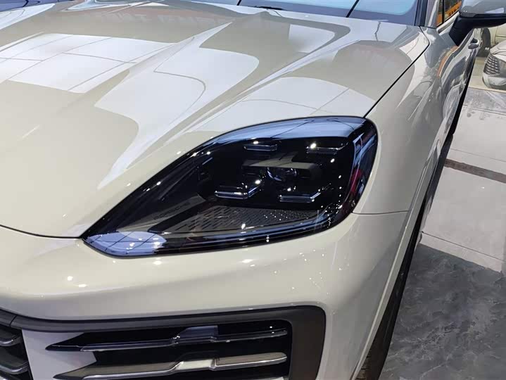 Фото 5 - Porsche Cayenne