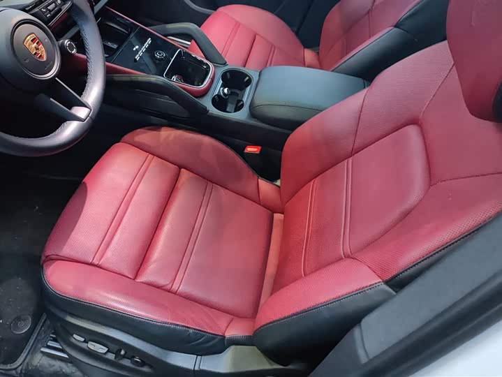 Фото 9 - Porsche Cayenne