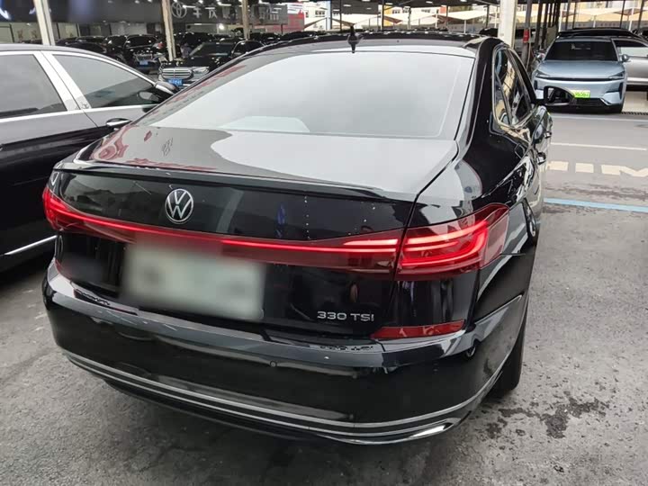 Фото 6 - Volkswagen Passat