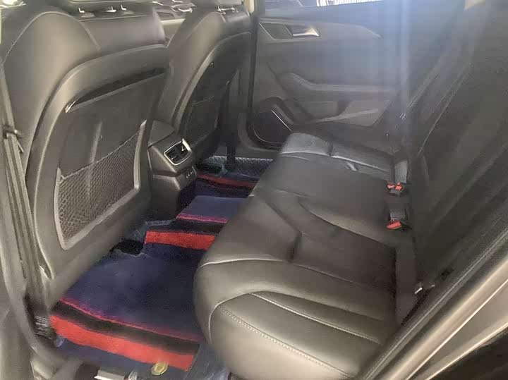 Фото 6 - Hongqi H5