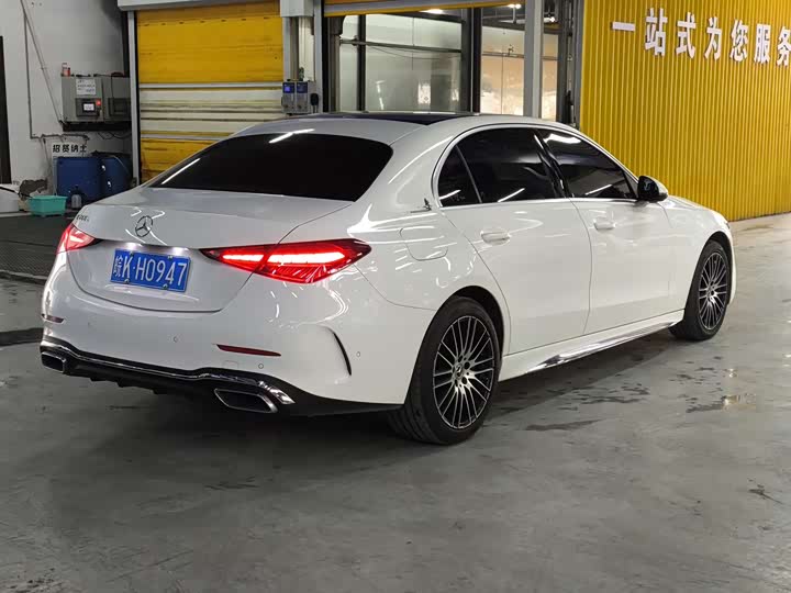 Фото 5 - Mercedes-Benz C-Class