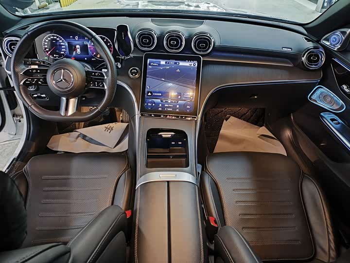 Фото 7 - Mercedes-Benz C-Class